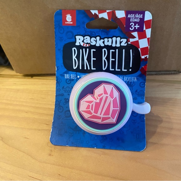 NIB Raskullz Sports Dazzlin Heart Bike Bell, Bicycle, Scooter, Purple - Picture 1 of 4